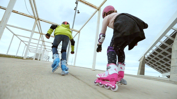 聽(tīng)說(shuō)，輪滑和六月天更搭