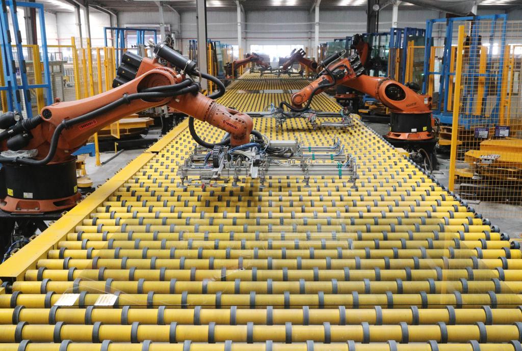 河北秦皇島:企業(yè)趕制訂單忙