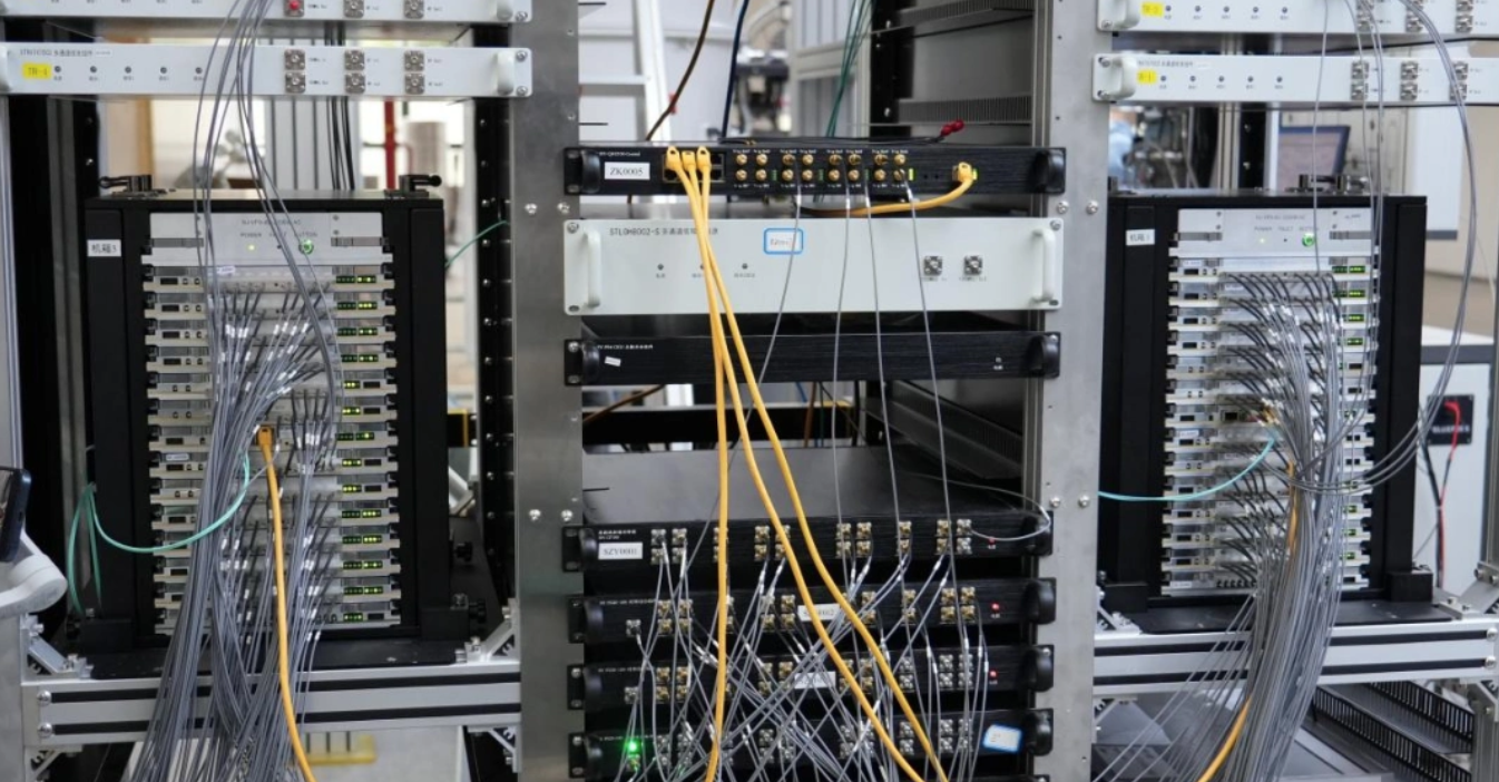 第四代自主量子計算測控系統“本源天機4.0”發(fā)布