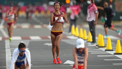 她們，是媽媽?zhuān)彩琴悎?chǎng)上的王者！