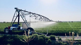 5G農機、物聯(lián)網(wǎng)、智能手機&hellip;&hellip;&ldquo;三農&rdquo;變化之農村新家當