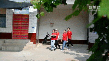 農業(yè)科技下田間&mdash;&mdash;大學(xué)生的別樣暑期生活