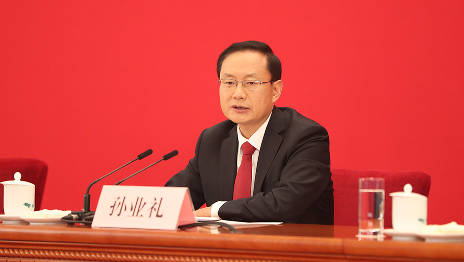 中國共產(chǎn)黨第二十次全國代表大會(huì )新聞發(fā)言人舉行新聞發(fā)布會(huì )