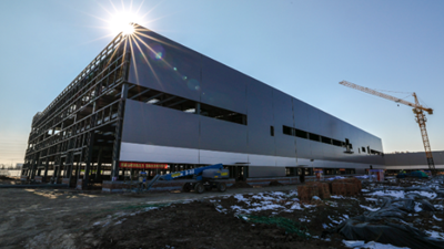 汽車(chē)產(chǎn)業(yè)集群&ldquo;上臺階&rdquo;項目集中開(kāi)工 吉林推動(dòng)汽車(chē)產(chǎn)業(yè)高質(zhì)量發(fā)展