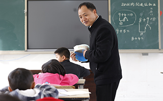 落松地小學(xué)有了新變化！