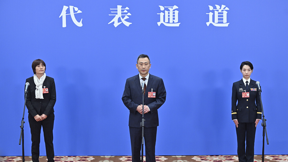 十四屆全國人大一次會(huì )議首場(chǎng)&ldquo;代表通道&rdquo;