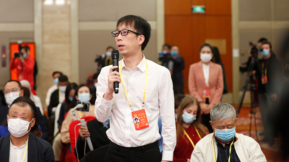 新華社記者提問(wèn)