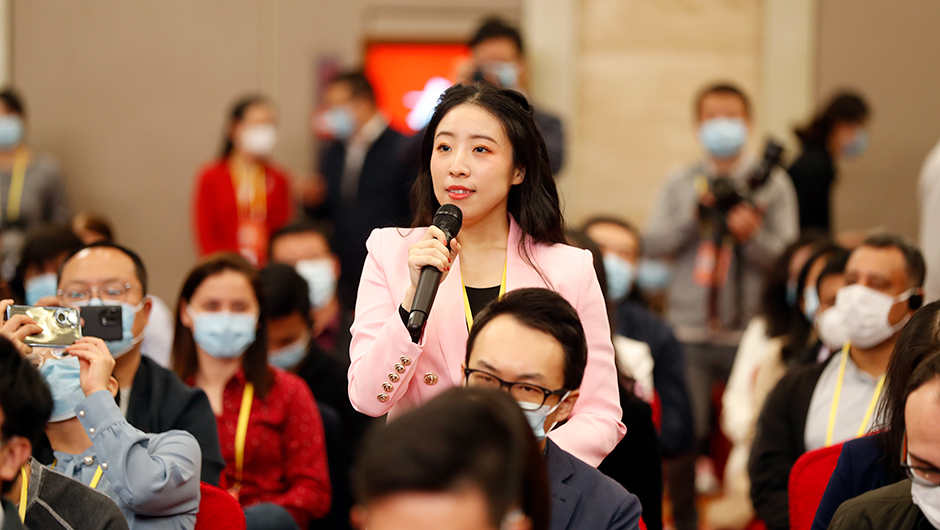 香港大公文匯傳媒集團、大公報香港文匯報記者提問(wèn)