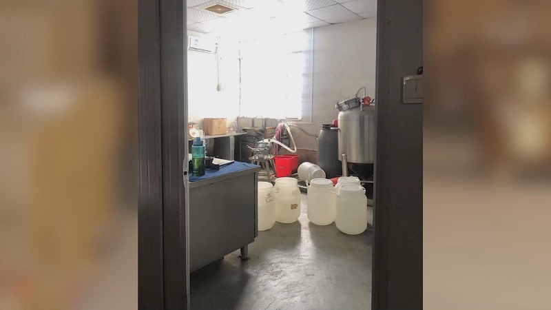 無(wú)牌工廠(chǎng)生產(chǎn)名牌香水？廣州警方破獲5700萬(wàn)元香水涉假案