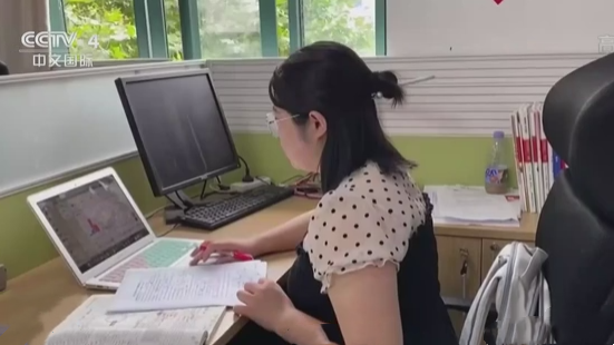 中國多地積極開(kāi)展常態(tài)化疫情防控：江蘇揚州&mdash;&mdash;9月1日起大中小學(xué)將開(kāi)展線(xiàn)上教學(xué)