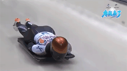 北京：冬奧來(lái)了 鋼架雪車(chē)&mdash;&mdash;貼地飛行的冰雪運動(dòng)