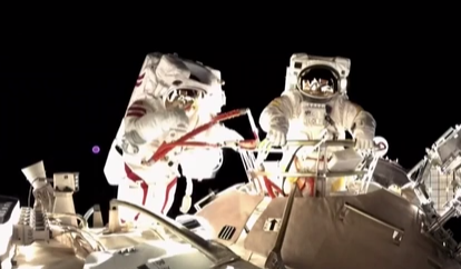 神舟十三號航天員首次出艙活動(dòng)圓滿(mǎn)完成