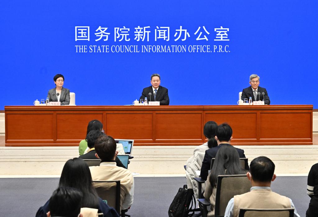 國新辦舉行&ldquo;權威部門(mén)話(huà)開(kāi)局&rdquo;系列主題新聞發(fā)布會(huì ) 介紹&ldquo;奮力加快建設交通強國 努力當好中國現代化的開(kāi)路先鋒&rdquo;